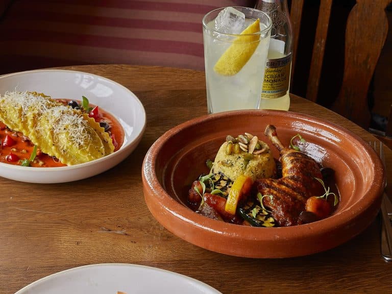Cover Image for Our à la carte menu at The Jolly Farmer